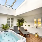 Residenz 4 Sterne 호텔 4*