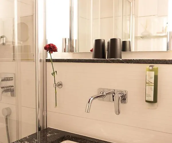 מלון Residenz 4 Sterne 4*