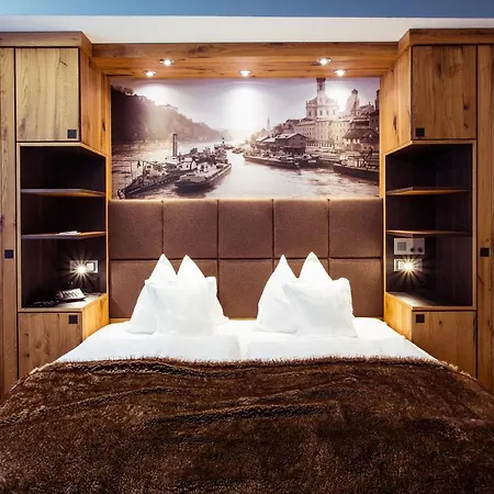 فندق ريزيدنز 4*