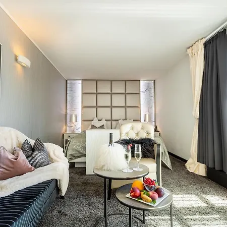 ريزيدنز 4* باساو