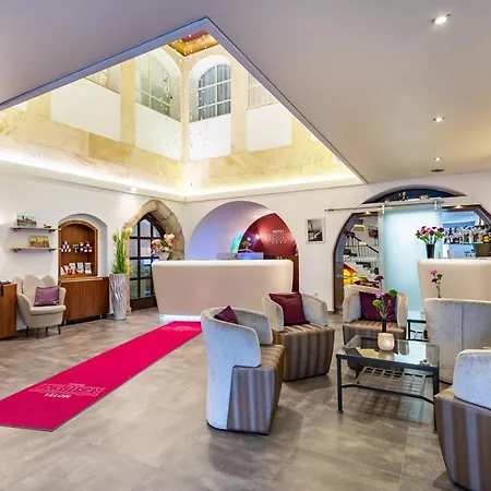 ريزيدنز 4*