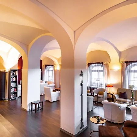 Hotel Residenz 4*