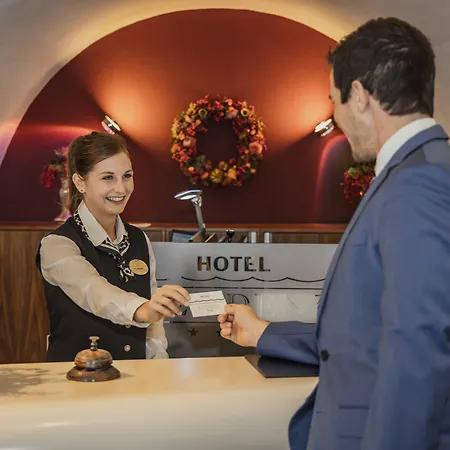 Готель Residenz 4*