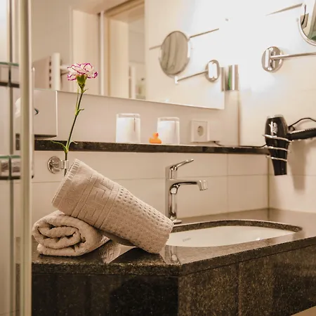 Hotel Residenz 4*