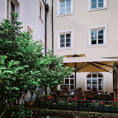 Residenz Готель