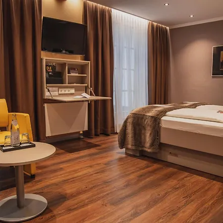 Residenz Отель 4*