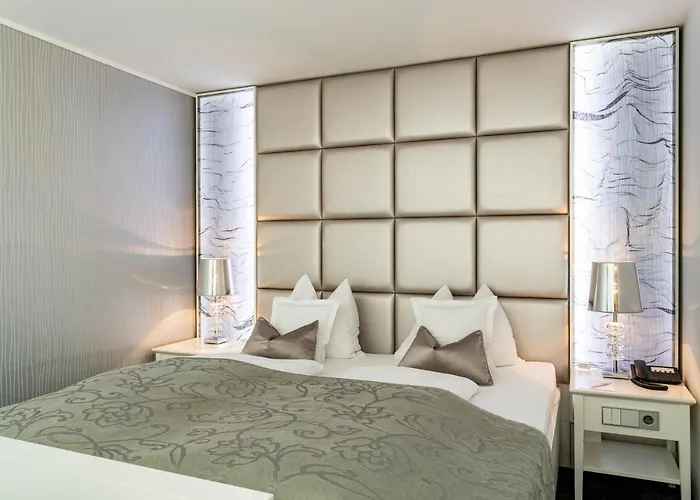 Residenz 4 Sterne Hotel 4*